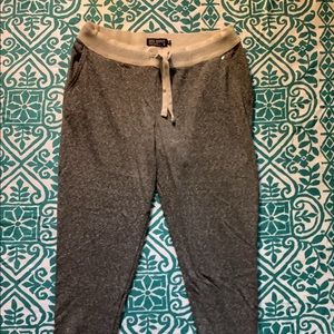 Women’s joggers